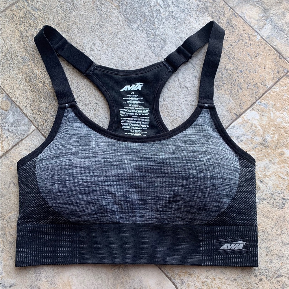 Bundle of 5 avia new sports bras 💕